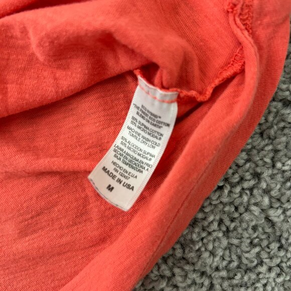 Get the Fox Outta Here Fur Free LA Orange Medium Tank Top - Picture 2 of 3